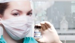 Akcie Moderny vzrostly o 7 % po změně pravidel FDA pro covid vakcíny