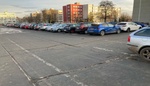 Lidé, kteří zaparkovali na špatném parkovišti se nedostanou ke svému autu přes 2 roky. Nejde s tím nic udělat