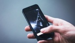 Uber začne v Praze s kurýrní službou