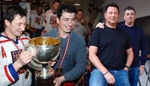 Hokejové legendy po 20 letech: Z top obránce Františka Kaberleho je hospodský, jeho brácha Tomáš je táta na plný úvazek