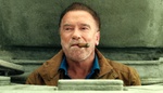 Arnold se vrací v akčním hitu Netflixu. Trailer na druhou řadu láká na střes s hvězdou Matrixu