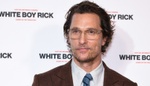Matthew McConaughey předal své fešácké geny. Šestnácitletý syn Levi chce být také hercem