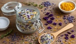 DIY květinová sůl do kuchyně: Vyrobte si doma jedlý dárek plný vůně a chuti