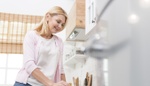 Ženy nad 50 let by měly pravidelně jíst tyto potraviny. Uleví nejen od zažívacích potíží a příznaků menopauzy, ale posílí také imunitu, říká odbornice