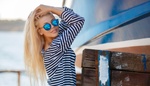 Bílé kalhoty a pruhované triko: Námořnická inspirace, která neomrzí. Zkuste ji také a stejně jako my si ji zcela jistě zamilujete