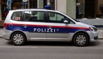 Horor ve škole v Rakousku. Střelec zabil nejméně pět lidí, jsou mezi nimi studenti i učitelé
