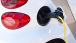 Výrobce iPhonů chystá elektroauta pro Mitsubishi