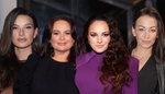 Nejslušivější tvářenky pro brunetky: Nejlépe vyniknete v meruňkových i švestkových odstínech již od 64 Kč