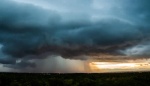 Meteorologové varují: Za několik hodin udeří v těchto krajích velmi silné bouřky, nikdo by neměl chodit ven