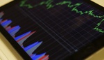 GameStop krvácí: Tržby spadly o 17 %, obchody zavírají, bitcoin nestačí
