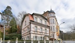Navštívili jsme jeden z nejkrásnějších domů v Karlových Varech: Nahlédněte do rokokové vily, kde by chtěl bydlet i král