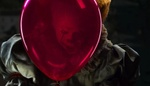 Klaun Pennywise zase trhá děti na kusy. Seriál na motivy Kingova To děsí mrazivým trailerem