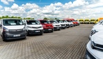 U Prahy vyrostl největší autobazar svého druhu. Nabídkou nemá v ČR konkurenci, slibuje až 60 dní na výměnu vozu
