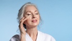 Můžete mít sebelepší krém a chodit na botox, ale pokud zapomenete v péči na jednu důležitou věc, vaše pleť bude rychle stárnout