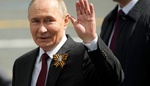 Vladimir Putin nosí pleny, smějí se lidé. Setkání šéfa Kremlu s čínským prezidentem vyvolalo další otázky