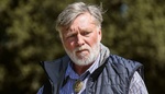 Poznali byste ho? Tenhle sympaťák si kvůli seriálové novince nechal narůst plnovous