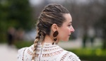 Praktický účes, který milují vlasové expertky: Naučte se elegantní cop ve stylu french braid