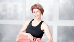 Pilates po padesátce je tajemstvím pevného těla a klidné mysli. Gynekoložka prozradí, proč je právě pilates nejlepší cvičení pro ženy 50+