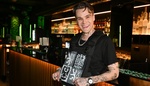 Mikolas Josef si rýpl do vlastních fanynek. Nesnesitelný nátlak na intimitu a každodenní erotické zprávy