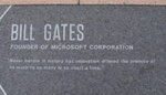 Bill Gates si své peníze do hrobu nevezme. Prakticky všechny je vloží do své nadace