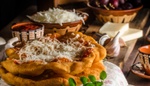 Recepty podle Marianne: Mini langoše z nekynutého těsta jsou snadné a rychlé