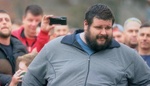 Tomáš z Extrémních proměn váží hrozivých 265 kilo. Kvůli morbidní obezitě musí spát vsedě, jde mu o život