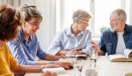 Osobní rozvoj v seniorském věku: Zbytečnost, nebo klíč k naplněnému stárnutí?